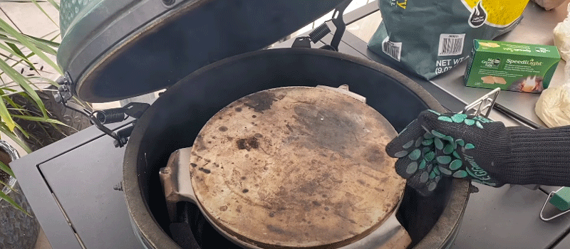 What Size Pizza Stone for Large Green Egg