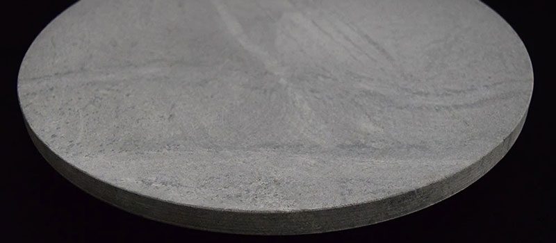 Soapstone vs. Ceramic Pizza Stone